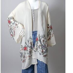 Embroidered Floral Kimono - Long Cream Cardigan